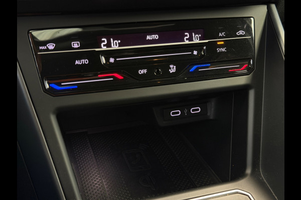 Volkswagen Polo 1.0 TSI 2x R-Line Panorama Camera CarPlay