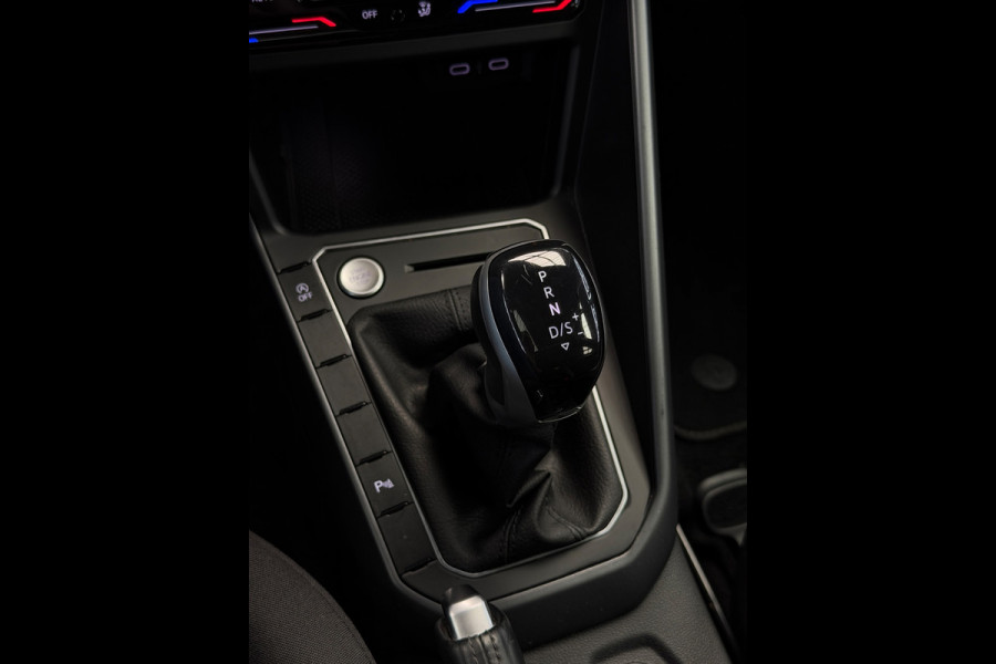 Volkswagen Polo 1.0 TSI 2x R-Line Panorama Camera CarPlay