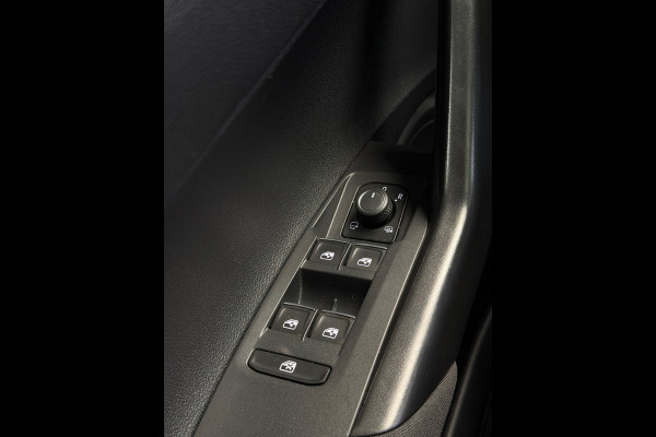 Volkswagen Polo 1.0 TSI 2x R-Line Panorama Camera CarPlay