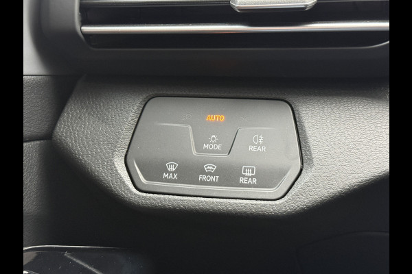 Volkswagen ID.4 First 77 kWh | SoH 94% | Elek. Trekhaak | Warmtepomp | Apple Carplay | Camera