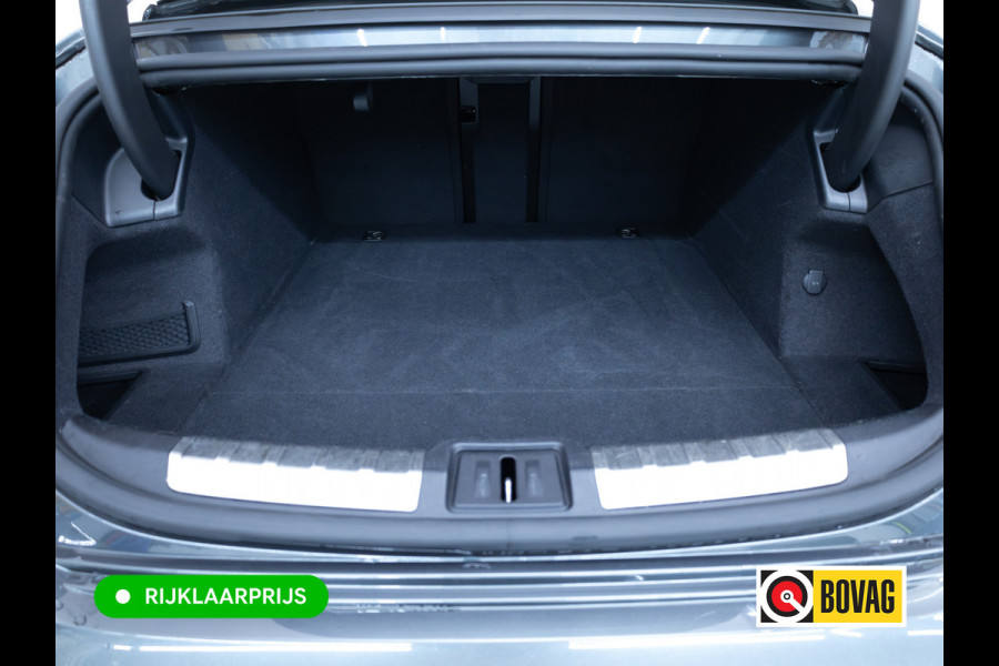 Audi e-tron GT 93 kWh | Luchtvering | Panoramadak | Daytona grijs | Leer | 20" LMV | Stoelverwarming V+A | Ambienteverlichting, Camera systeem Area View, Volledig Audi dealer onderhouden