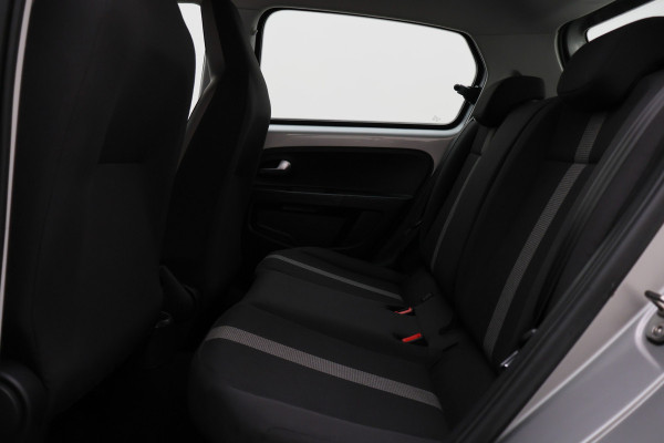 Volkswagen up! 1.0 BMT high up! 5-Deurs, Leder/Stof, Airco, Cruise, Bluetooth, Radio, PDC, 15''
