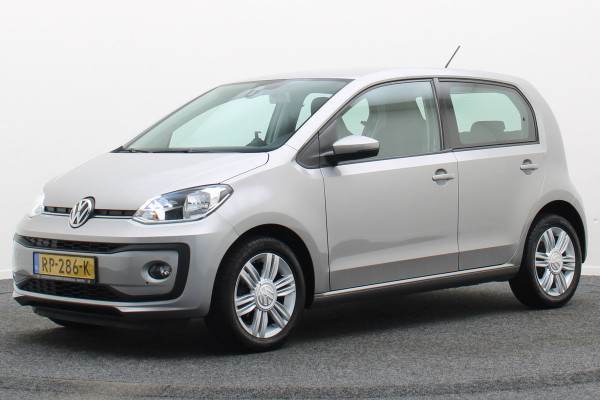 Volkswagen up! 1.0 BMT high up! 5-Deurs, Leder/Stof, Airco, Cruise, Bluetooth, Radio, PDC, 15''