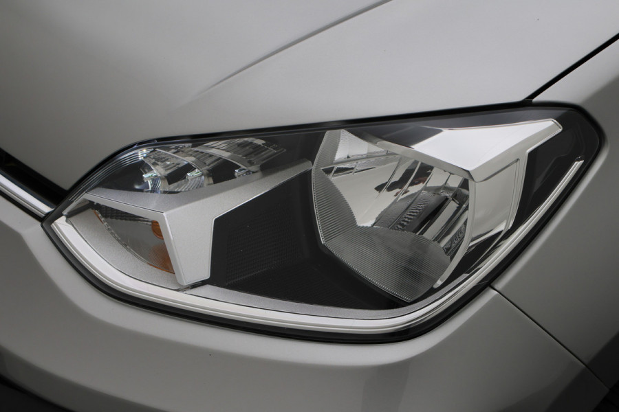 Volkswagen up! 1.0 BMT high up! 5-Deurs, Leder/Stof, Airco, Cruise, Bluetooth, Radio, PDC, 15''