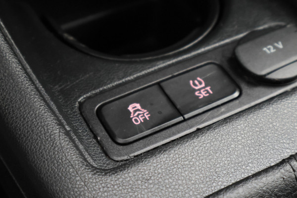 Volkswagen up! 1.0 BMT high up! 5-Deurs, Leder/Stof, Airco, Cruise, Bluetooth, Radio, PDC, 15''