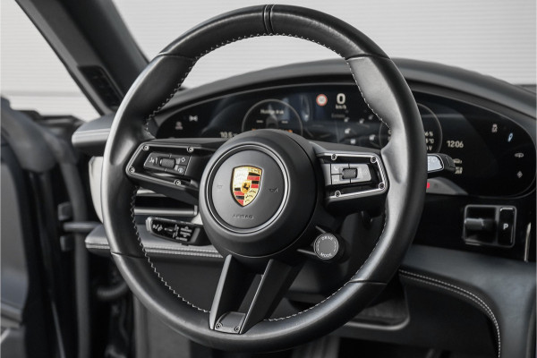 Porsche Taycan Cross Turismo 4S 93 kWh 4WS Luchtvering HUD Pano Bose