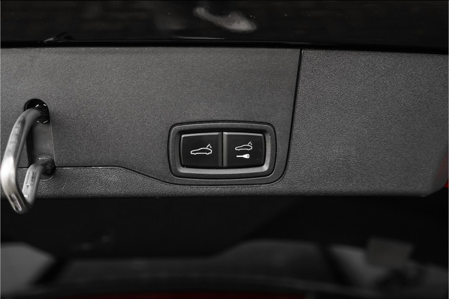 Porsche Taycan Cross Turismo 4S 93 kWh 4WS Luchtvering HUD Pano Bose