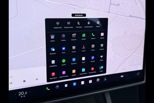 Tesla Model S 680 pk 0-100 3,1sec. Adaptive-Luchtvering FSD-4 / AutoPilot-4 Enhanced EAP ASS-Smart Summon Yoke Stuur Zelf-Parkeren / Voorrijde Long Range100kw Dual Motor  Schuifkanteldak Wi-Fi.Vb. App AEB ASR Rijstrookhulp Bordherkenning ACC ESP DodehoekDetector  Mistlampen Verwarmde-Sproeiers AWD 4 wheel Drive 1.600kg Trekvermogen Orig. NL-se auto 118.000 euro nieuw ! Fabrieksgarantie 4 jaar 80.000 en 240.000/8 jaar Accupakket!