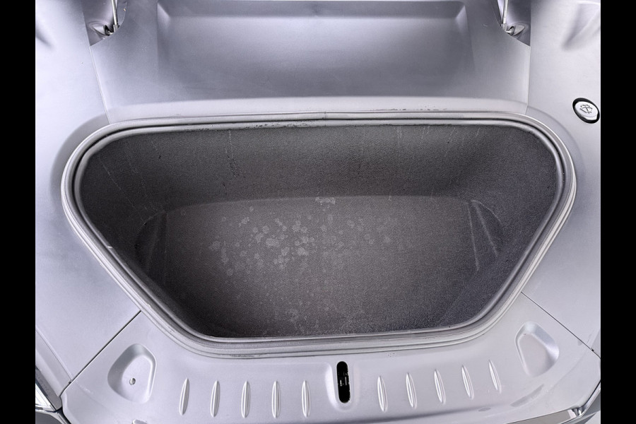 Tesla Model S 680 pk 0-100 3,1sec. Adaptive-Luchtvering FSD-4 / AutoPilot-4 Enhanced EAP ASS-Smart Summon Yoke Stuur Zelf-Parkeren / Voorrijde Long Range100kw Dual Motor  Schuifkanteldak Wi-Fi.Vb. App AEB ASR Rijstrookhulp Bordherkenning ACC ESP DodehoekDetector  Mistlampen Verwarmde-Sproeiers AWD 4 wheel Drive 1.600kg Trekvermogen Orig. NL-se auto 118.000 euro nieuw ! Fabrieksgarantie 4 jaar 80.000 en 240.000/8 jaar Accupakket!