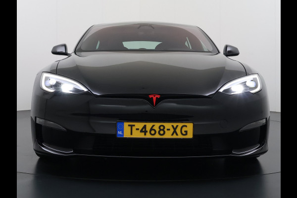 Tesla Model S 680 pk 0-100 3,1sec. Adaptive-Luchtvering FSD-4 / AutoPilot-4 Enhanced EAP ASS-Smart Summon Yoke Stuur Zelf-Parkeren / Voorrijde Long Range100kw Dual Motor  Schuifkanteldak Wi-Fi.Vb. App AEB ASR Rijstrookhulp Bordherkenning ACC ESP DodehoekDetector  Mistlampen Verwarmde-Sproeiers AWD 4 wheel Drive 1.600kg Trekvermogen Orig. NL-se auto 118.000 euro nieuw ! Fabrieksgarantie 4 jaar 80.000 en 240.000/8 jaar Accupakket!