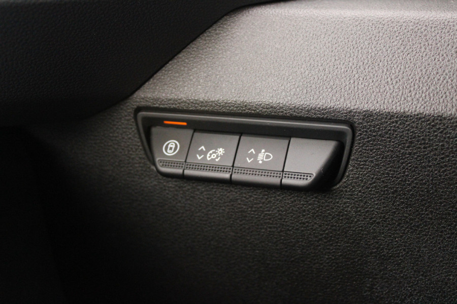 Renault Master T35 2.0 dCi 130 L2H2 Start 131pk - Cruise - PDC - LED - Carplay/Android - Rijklaar