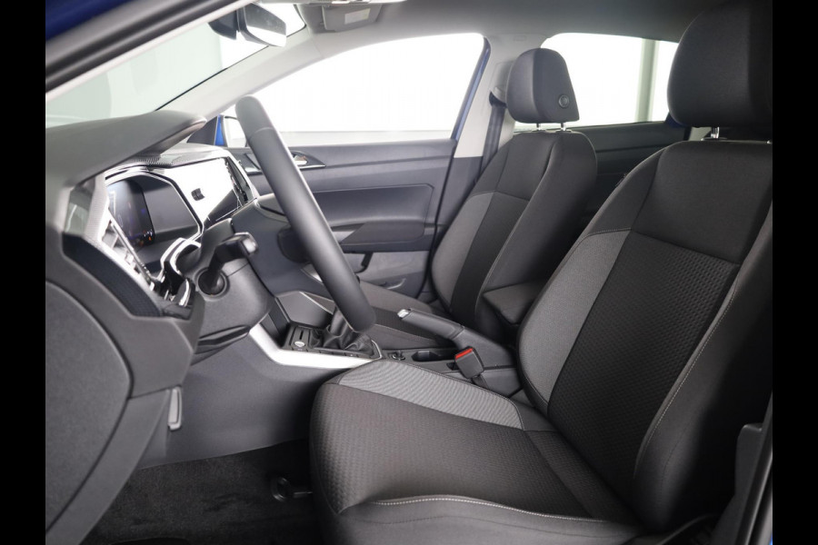 Volkswagen Polo GP Life Edition 1.0 95 pk 5 versn. Hand | 15" LM | Stoelverwarming | Camera |
