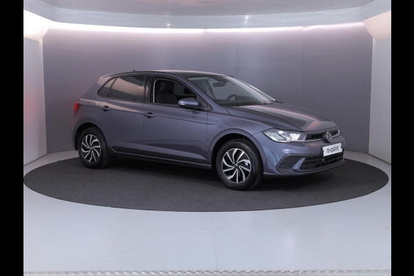 Volkswagen Polo GP Life Edition 1.0 95 pk 5 versn. Hand | 15" LM | Stoelverwarming | Camera |