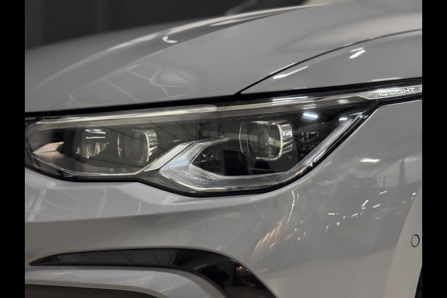 Volkswagen Golf 1.5 eTSI R-Line PANO | HARMAN KARDON | HEAD UP | IQ LIGHT