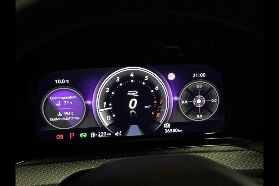 Volkswagen Golf 1.5 eTSI R-Line PANO | HARMAN KARDON | HEAD UP | IQ LIGHT