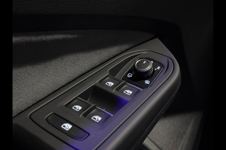 Volkswagen Golf 1.5 eTSI R-Line PANO | HARMAN KARDON | HEAD UP | IQ LIGHT