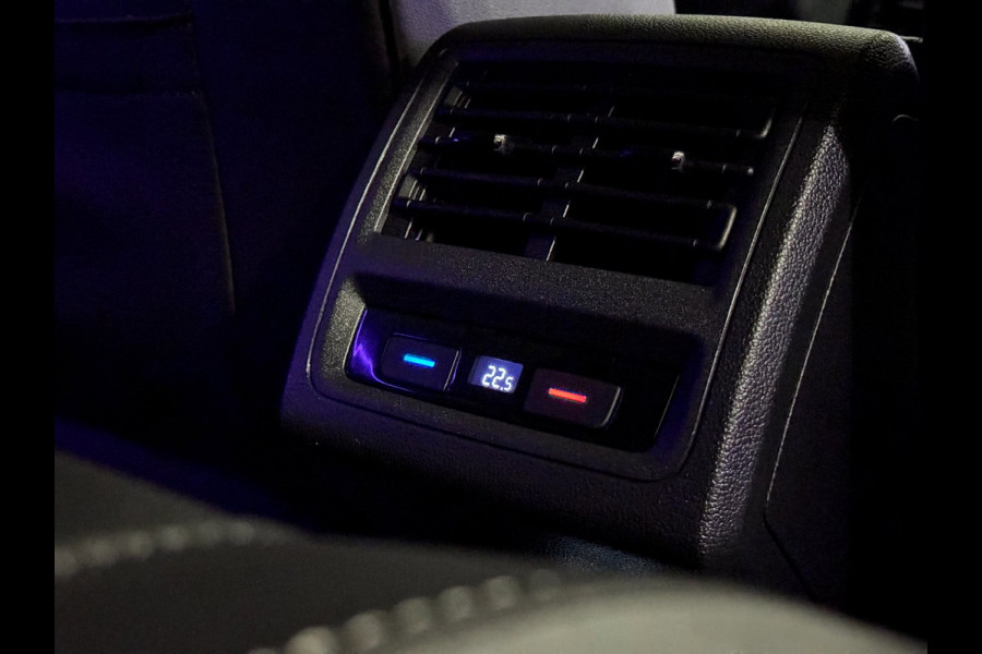 Volkswagen Golf 1.5 eTSI R-Line PANO | HARMAN KARDON | HEAD UP | IQ LIGHT