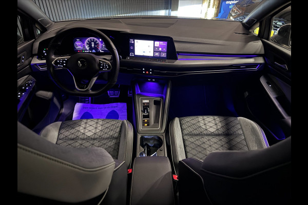 Volkswagen Golf 1.5 eTSI R-Line PANO | HARMAN KARDON | HEAD UP | IQ LIGHT