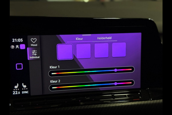 Volkswagen Golf 1.5 eTSI R-Line PANO | HARMAN KARDON | HEAD UP | IQ LIGHT