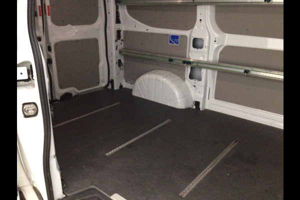 Ford Transit Custom 320 2.0 136 pk TDCI L1H1 Trend Fab. Gar. t/m 16-09-2028 Camera, Cruise Control, Climate Control, Winter Pakket