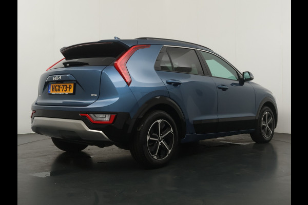 Kia Niro 1.6 GDi Hybrid DynamicPlusLine - Adaptief Cruise Control - Navigatie - Schuif/Kanteldak - LED Koplampen - Stoel/Stuurverwarming - Fabrieksgarantie Tot 2032