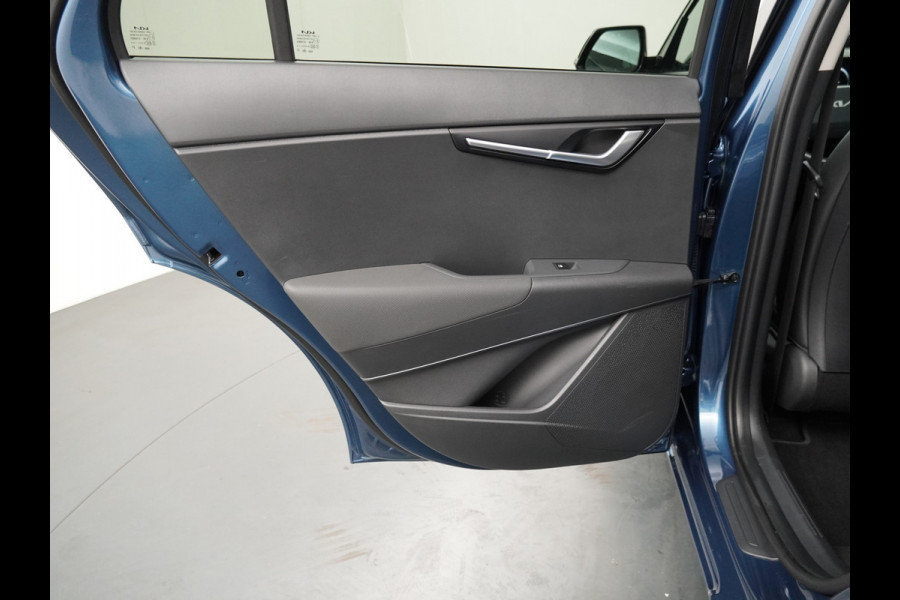 Kia Niro 1.6 GDi Hybrid DynamicPlusLine - Adaptief Cruise Control - Navigatie - Schuif/Kanteldak - LED Koplampen - Stoel/Stuurverwarming - Fabrieksgarantie Tot 2032