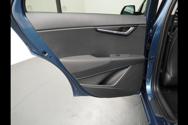 Kia Niro 1.6 GDi Hybrid DynamicPlusLine - Adaptief Cruise Control - Navigatie - Schuif/Kanteldak - LED Koplampen - Stoel/Stuurverwarming - Fabrieksgarantie Tot 2032