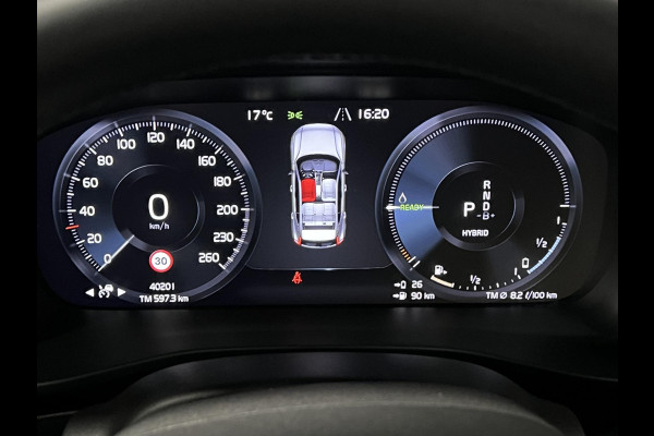 Volvo XC40 1.5 T5 Plug-in hybrid Ultimate Dark Open dak | Adapt. Cruise | 360 camera | Stuur-/stoelverwarming | Harman/Kardon | Leder | Carplay