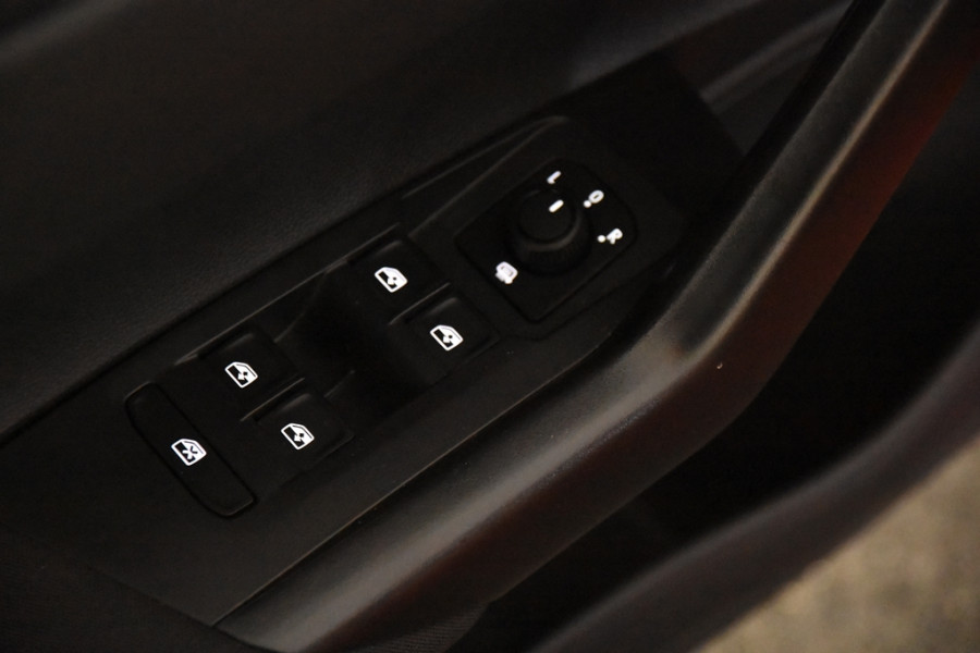 Volkswagen Polo Polo Life *1ste Eigenaar*Carplay*Cruise Control*Navigatie*