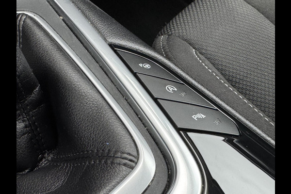 Ford S-Max 1.5 Titanium 7p. STOELVERWARMING | NAVI | TREKHAAK