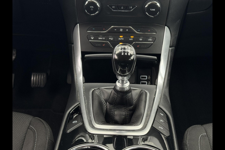 Ford S-Max 1.5 Titanium 7p. STOELVERWARMING | NAVI | TREKHAAK