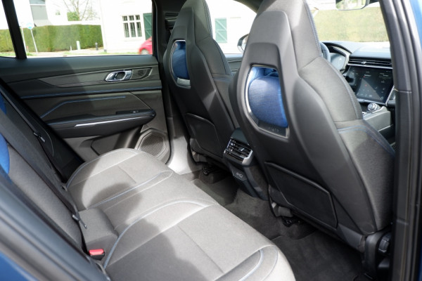 Lynk & Co 01 1.5 / INCL. FABRIEKS-GARANTIE