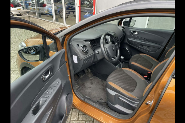 Renault Captur 0.9 TCe Intens / camera / trekhaak