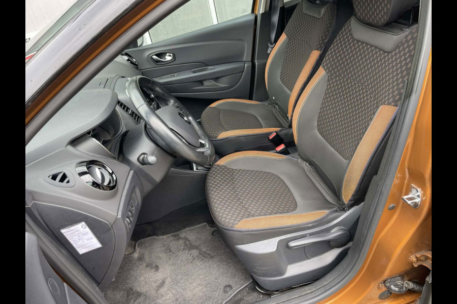 Renault Captur 0.9 TCe Intens / camera / trekhaak