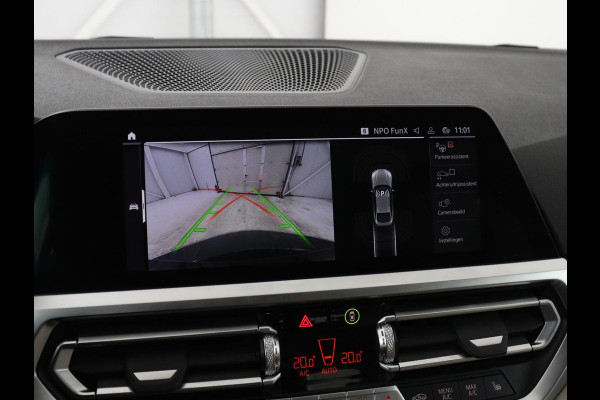 BMW 4 Serie Gran Coupé 420i Edition Plus | Trekhaak | Stoelverwarming | Memory | Carplay | Leder | Navigatie | Camera | Achterbankverwarming | Keyless | Full LED | Sportstoelen