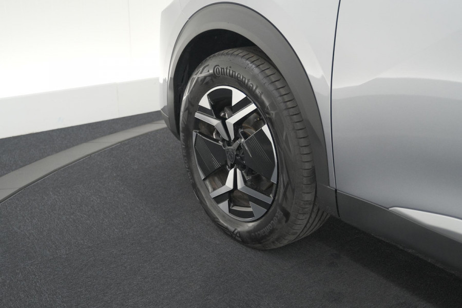 Peugeot 2008 1.2 Hybrid 145 Allure | 360 Camera | Adaptieve Cruise Control | Dodehoekdetectie | Apple Carplay