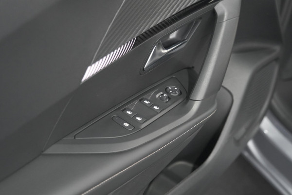 Peugeot 2008 1.2 Hybrid 145 Allure | 360 Camera | Adaptieve Cruise Control | Dodehoekdetectie | Apple Carplay
