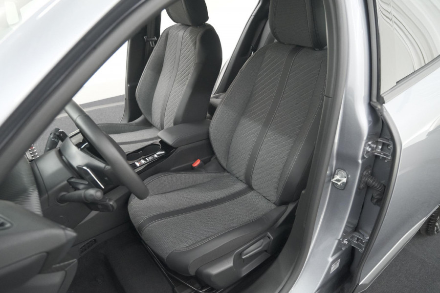 Peugeot 2008 1.2 Hybrid 145 Allure | 360 Camera | Adaptieve Cruise Control | Dodehoekdetectie | Apple Carplay