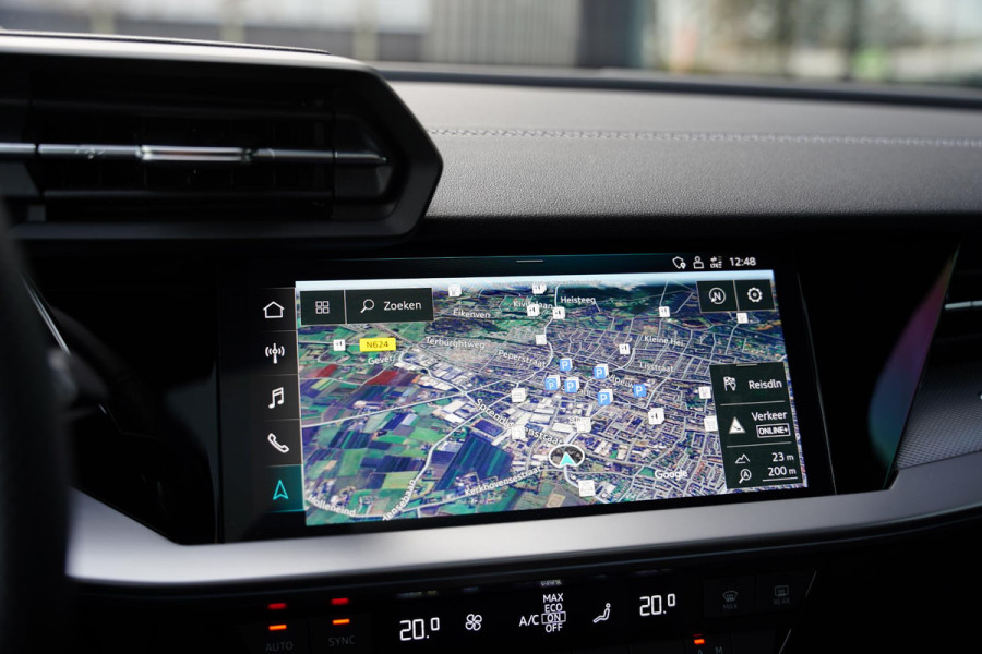 Audi A3 Sportback 35 TFSI S edition / B&O / RS-Seats / Panorama Dak