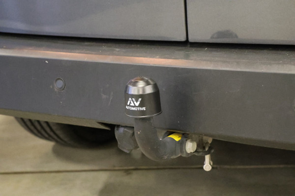 Ford Transit Connect 1.5 EcoBlue L2 120 PK Limited AUT | Bi-Xenon | Camera | CarPlay | Navigatie | Climatronic | Inklapbare spiegels | Trekhaak | DAB | NL Auto | NAP Logisch | Nieuwe APK | Euro 6