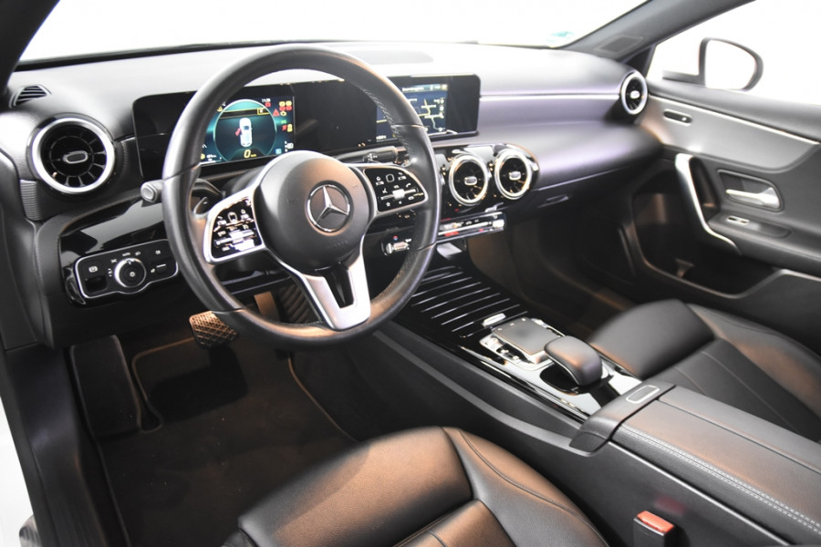 Mercedes-Benz A-Klasse 180 d *Leer*Navigatie*Stoelverwarming*