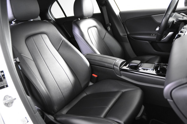 Mercedes-Benz A-Klasse 180 d *Leer*Navigatie*Stoelverwarming*