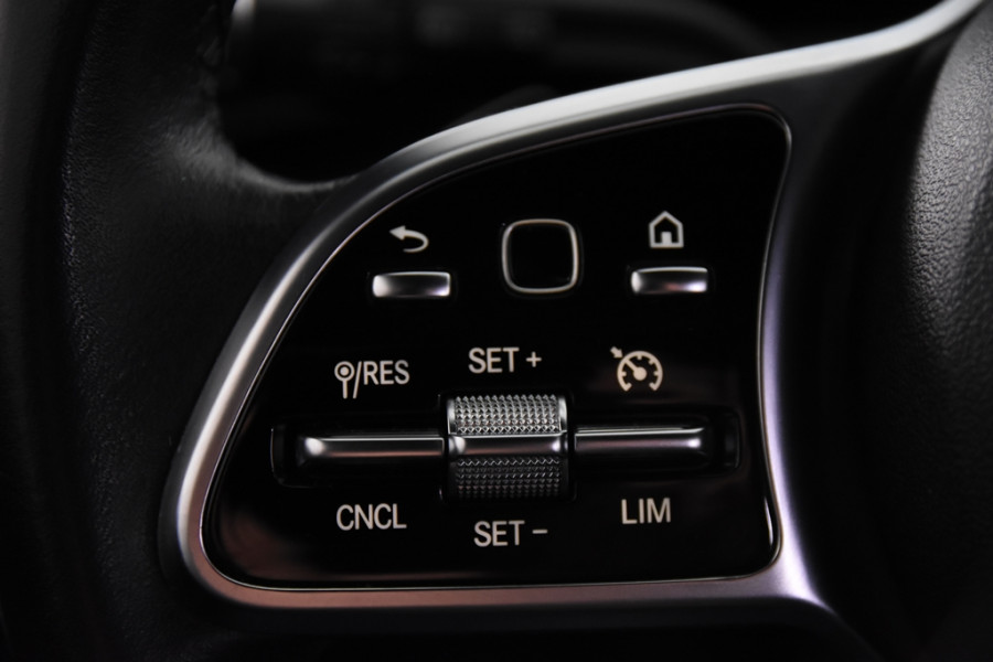 Mercedes-Benz A-Klasse 180 d *Leer*Navigatie*Stoelverwarming*