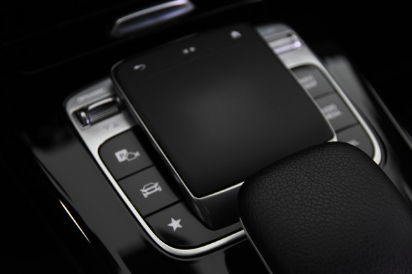 Mercedes-Benz A-Klasse 180 d *Leer*Navigatie*Stoelverwarming*