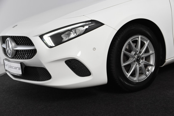 Mercedes-Benz A-Klasse 180 d *Leer*Navigatie*Stoelverwarming*