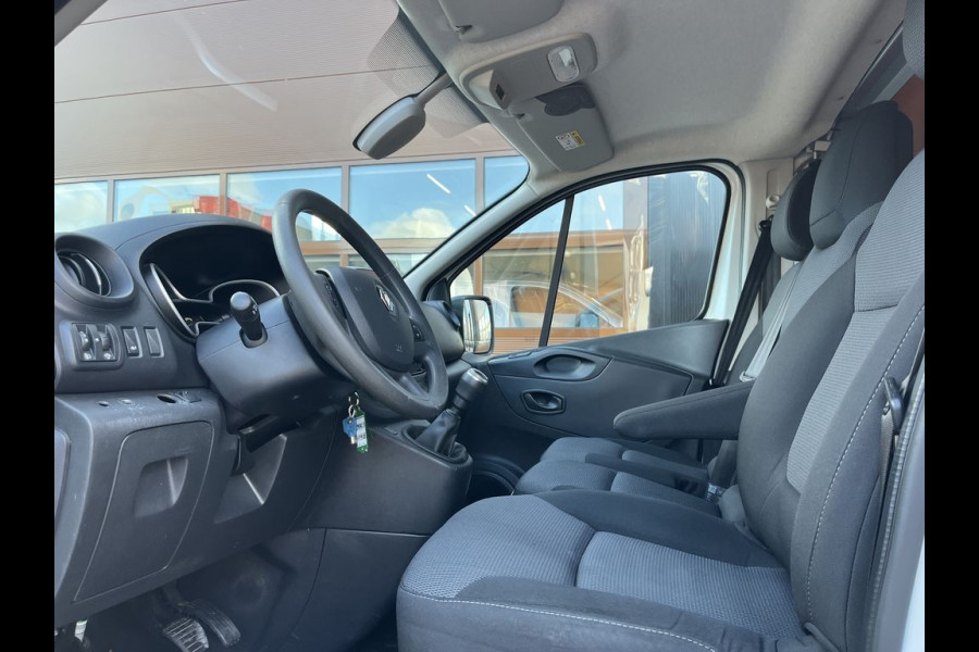 Renault Trafic 2.0 dCi 120pk E6 L2 Comfort 3p Lease €287 p/m, Trekhaak, Imperiaal, Airco, Navi, Camera, PDC, Led, Cruise controle, Onderhoudshistorie aanwezig