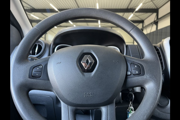 Renault Trafic 2.0 dCi 120pk E6 L2 Comfort 3p Lease €287 p/m, Trekhaak, Imperiaal, Airco, Navi, Camera, PDC, Led, Cruise controle, Onderhoudshistorie aanwezig