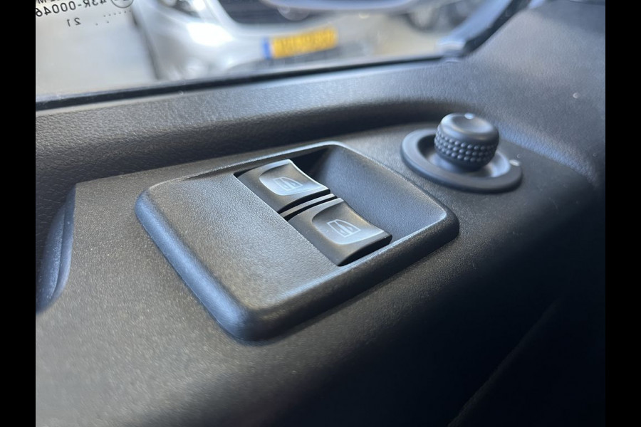 Renault Trafic 2.0 dCi 120pk E6 L2 Comfort 3p Lease €287 p/m, Trekhaak, Imperiaal, Airco, Navi, Camera, PDC, Led, Cruise controle, Onderhoudshistorie aanwezig