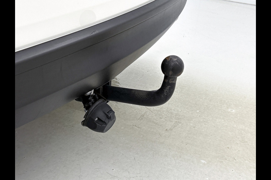 Mazda CX-5 2.0 SkyActiv-G 165 TS EXPORT PRICE!/ LEES TEKST (Navi, Trekhaak, Climate Con, Cruise Con, Etc)