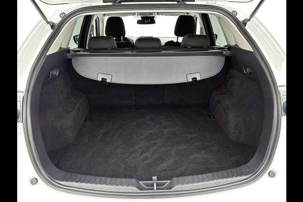 Mazda CX-5 2.0 SkyActiv-G 165 TS EXPORT PRICE!/ LEES TEKST (Navi, Trekhaak, Climate Con, Cruise Con, Etc)